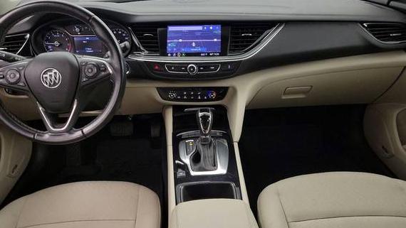 BUICK REGAL TOURX 2019 W04GU8SX1K1024651 image